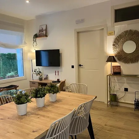 Cucos Cabezuela Del Valle