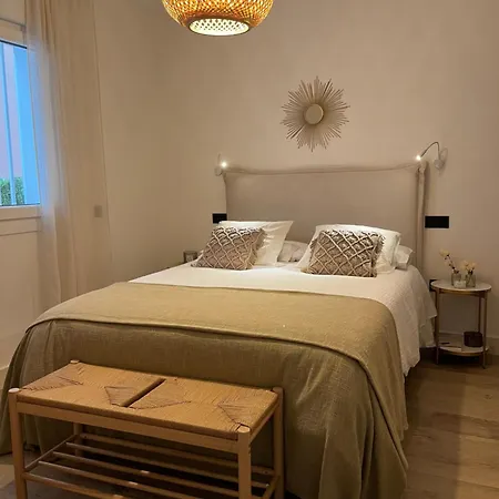 Cucos Cabezuela Del Valle